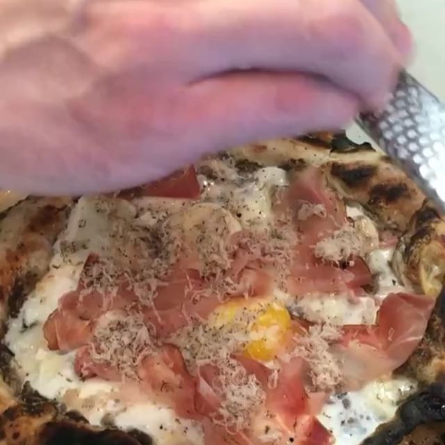 pizzeriainferno's tweet photo. Summer truffles ON ANYTHING AND EVERYTHING (in this case on a fully loaded truffle pie).
.
.
.
.
.
.
.
.
.
#truffles #summertruffles #truffleseason #tistheseason #getemnow #cheesypizza #fourcheeses #trufflepie #trufflepizza #truffletopping #pizza #pizzan… https://t.co/GPnQA0MqME https://t.co/atFgBud7kE
