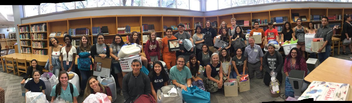 CrockettCCC's tweet photo. @AustinCrockett successful Dorm Room Drive!@CHSCougars2018 #crockett2college so grateful for the generous support and donations to make today a success! @aisdgot❤️ https://t.co/G5WfSmv2td