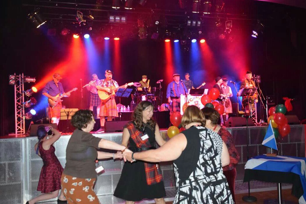 CameronGC2018's tweet photo. Relive memories from the Gold Coast Gathering with your own Clan Cameron 16GB USB stick loaded with over 2,300 high definition photographs of the events and special moments.

You can order your photo USB for $20 - just contact us via camerongathering2018@gmail.com https://t.co/VeuTJE1s2X