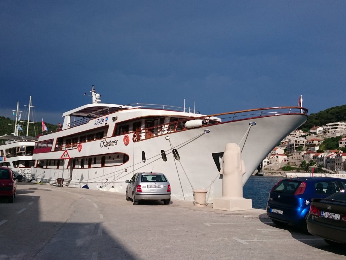 prchadwick's tweet photo. Day 5 of our Adriatic cruise and back to fine weather. Today we visited Pucisca on the island of Brac.
#Kleopatra2018 https://t.co/ctZaTrmj25