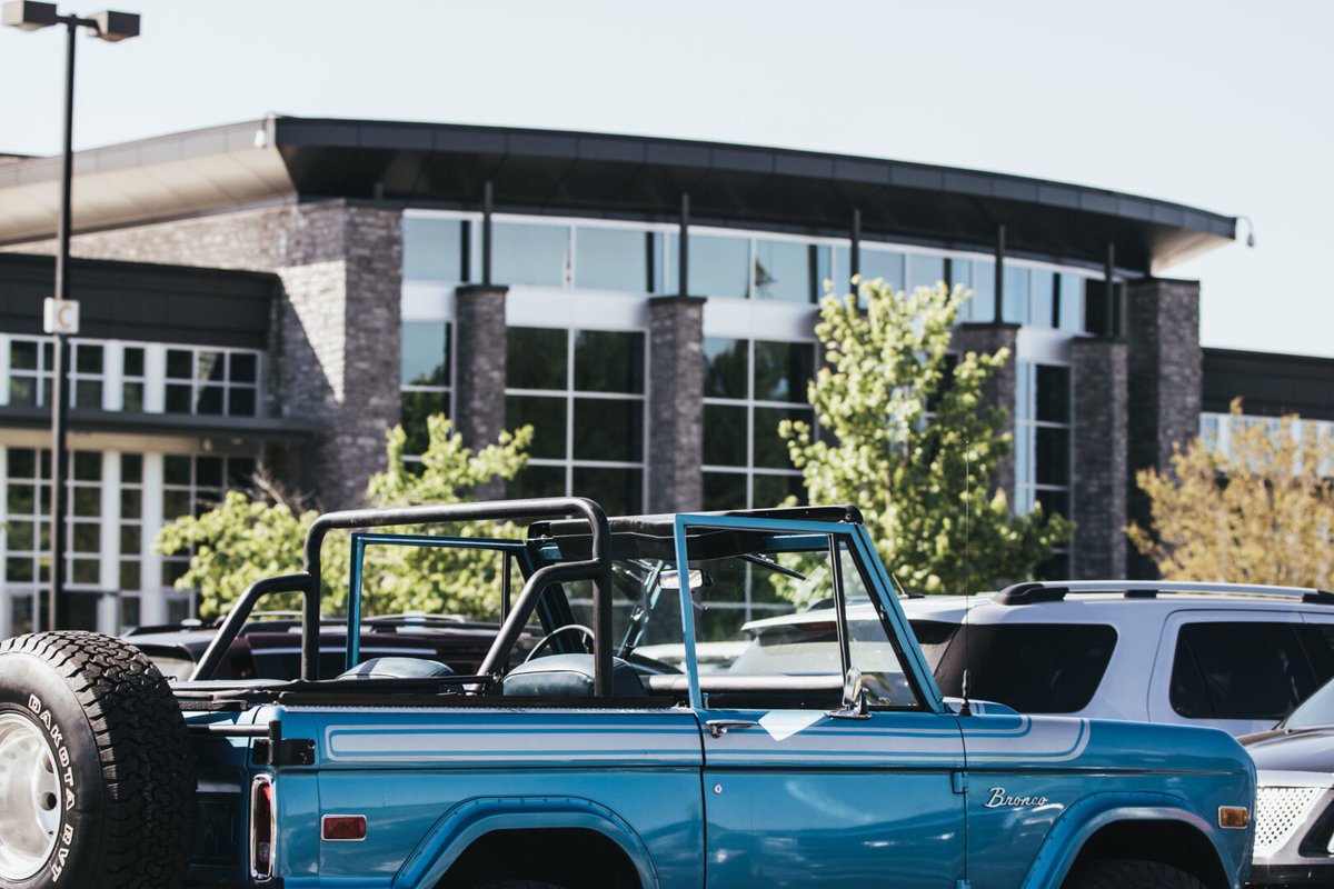 NorthPoint's tweet photo. REMINDER 📣✨ There will be NO in-person church services held this Sunday for Memorial Day Weekend! BUT, join us online only wherever you are, whenever you want it for a special message from Clay Scroggins on May 27th at https://t.co/I3o7PRqlLZ https://t.co/fZtpAq3N3v