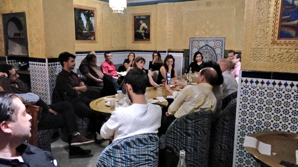 fyouzan's tweet photo. #VivaTech2018 Un excellent #meetup avec la délégation des #startups de l'#Algerie #Vivatech #Cooffa https://t.co/dBTOQ721Mc