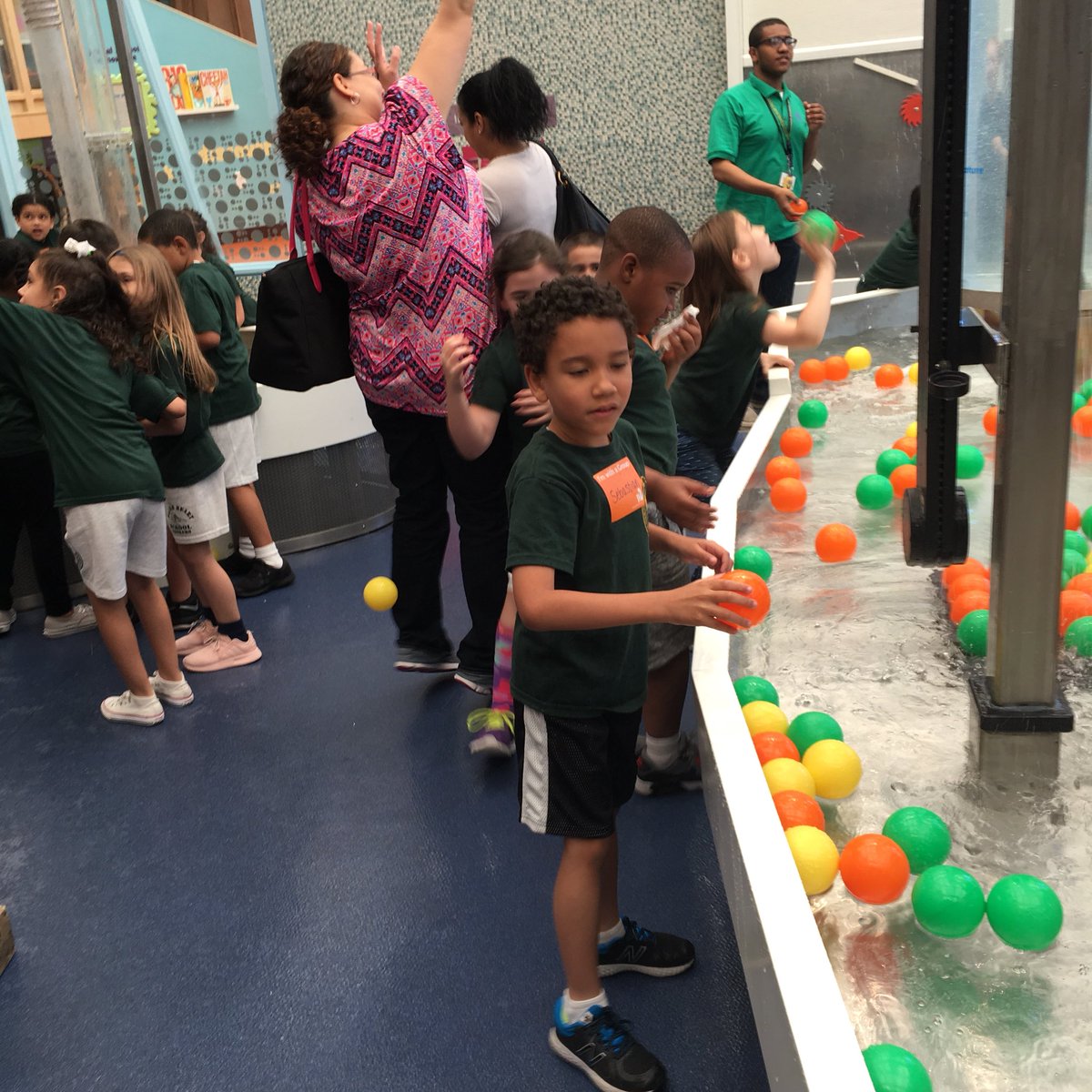 Buthania11's tweet photo. @SHGSYonkers  First Grade hands on experience at Stepping Stones Museum for Children. https://t.co/NVRRW7sHyl