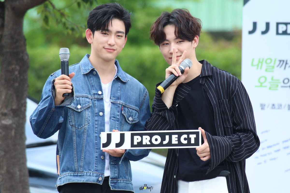 EGAOB2_'s tweet photo. 하루 늦었지만 울제젶횽들 6주년 축하해요 !!⭐️
내일도 오늘도 응원할게🔥💥
#6YearsWithJJProject https://t.co/eH0x5VU3vY