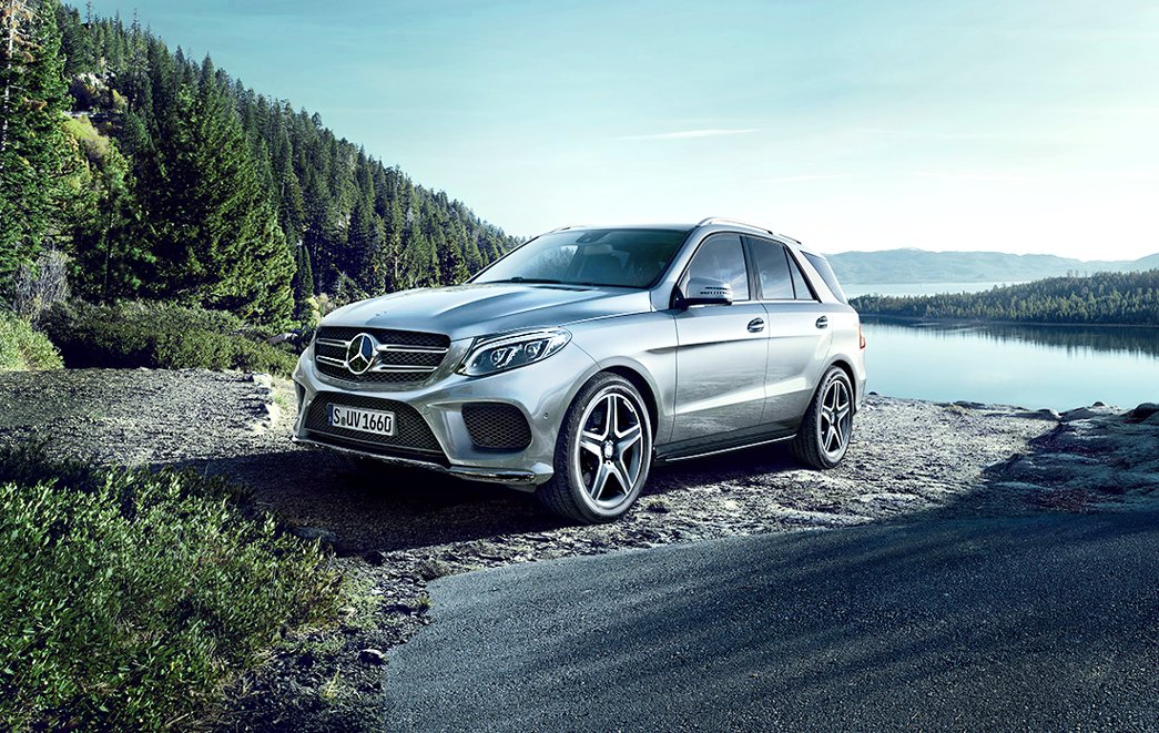 MBSurrey's tweet photo. THE GLE-CLASS // Take advantage of up to $3,000 in Cash Credits and 3 Months Payments Waived on our new 2018 GLE-Class models. Enjoy 2.9 Lease APR for up to 45 months and 1.9% Finance APR for up to 60 months. Offer ends May 31st, 2018. 
For more details: https://t.co/N8l5Z9H0BP https://t.co/KcBjdLUcyU
