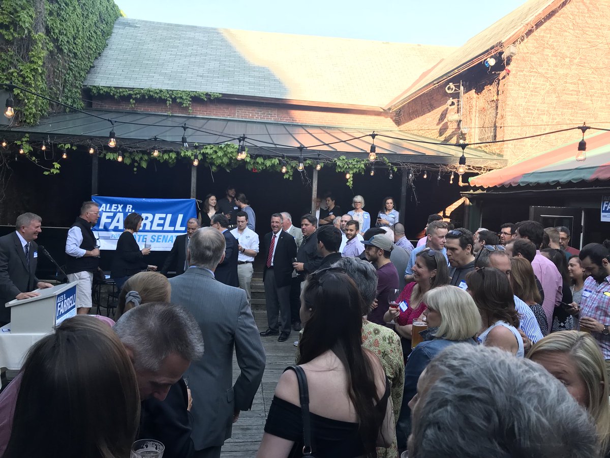 AlexRFarrell's tweet photo. Amazing turnout in support of Alex Farrell. The program is just beginning with Rep. Kurt Wright kicking things off. - Team Farrell #AlexFarrell #VTPoli #vtsen https://t.co/aVoXjTZrVt