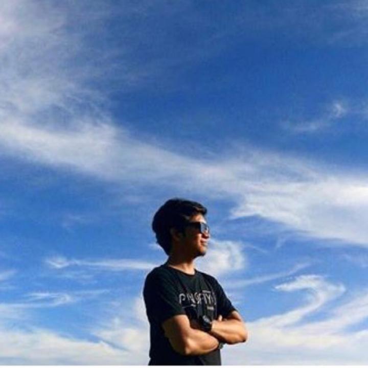 vestersays's tweet photo. Come hangout with me on #BIGOLIVE https://t.co/1h7diTgLCQ https://t.co/shlPWUJ0Jh