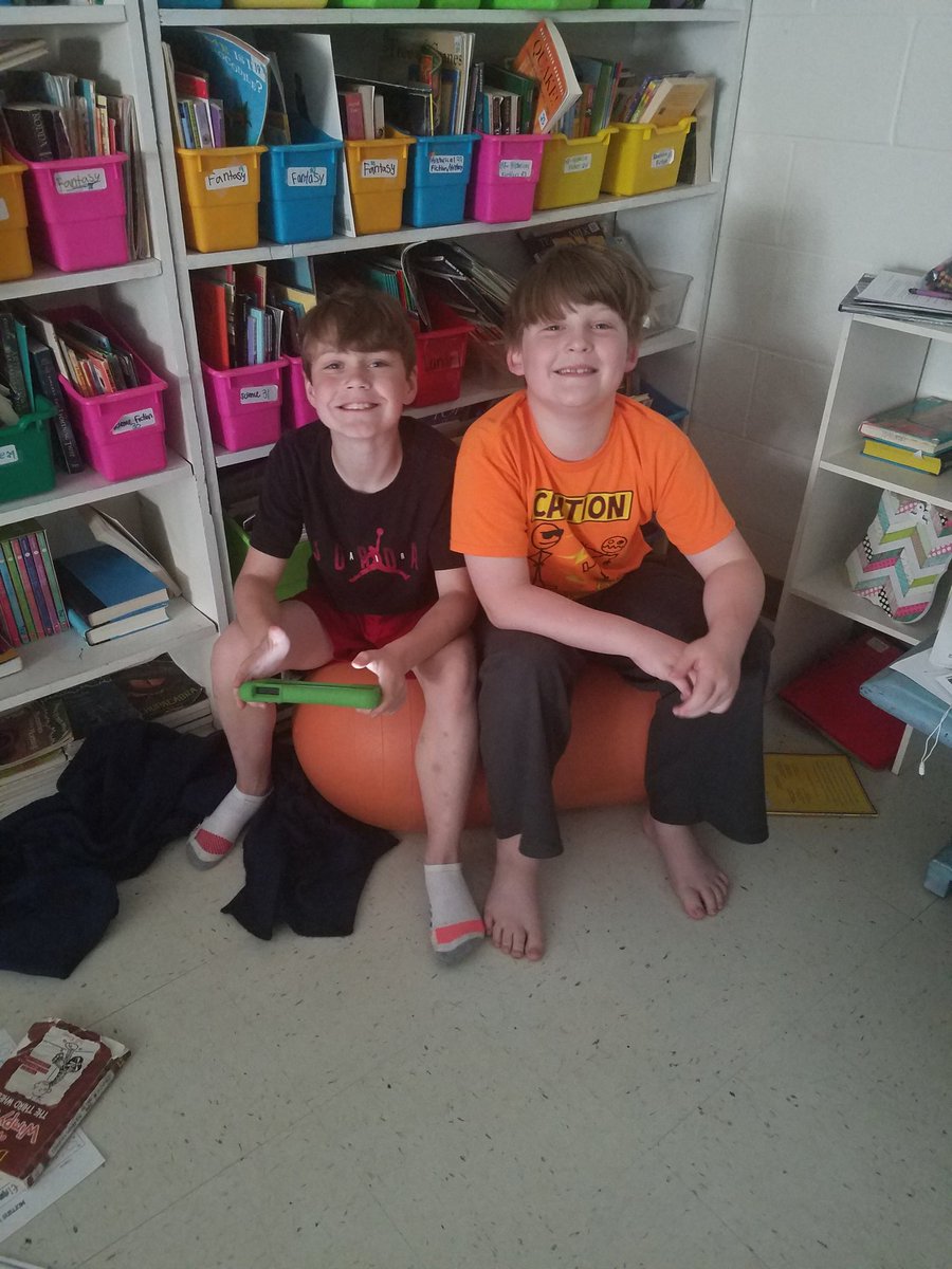 dnwestmoreland's tweet photo. Technology Day
#EOYSHENANIGANS #EndBig #A123 https://t.co/jYxUshS9jF