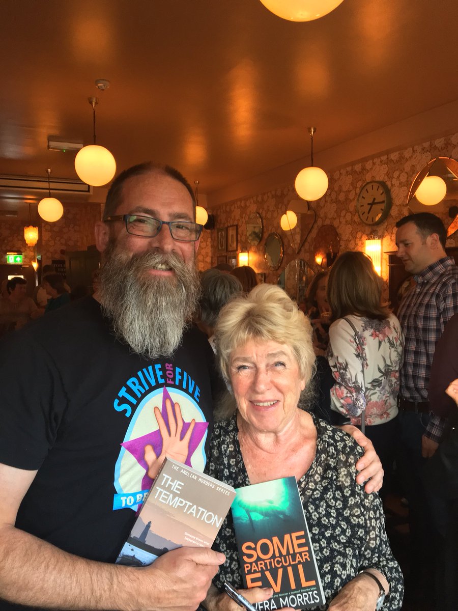 StriveforfiveBC's tweet photo. The @verammorris book launch is raising funds for @Bowel_Cancer_UK / @bowelcancer as part of #striveforfiveBC. Such a lovely &amp; talented lady!
At @Alto_Lounge https://t.co/2bCADr2IOk