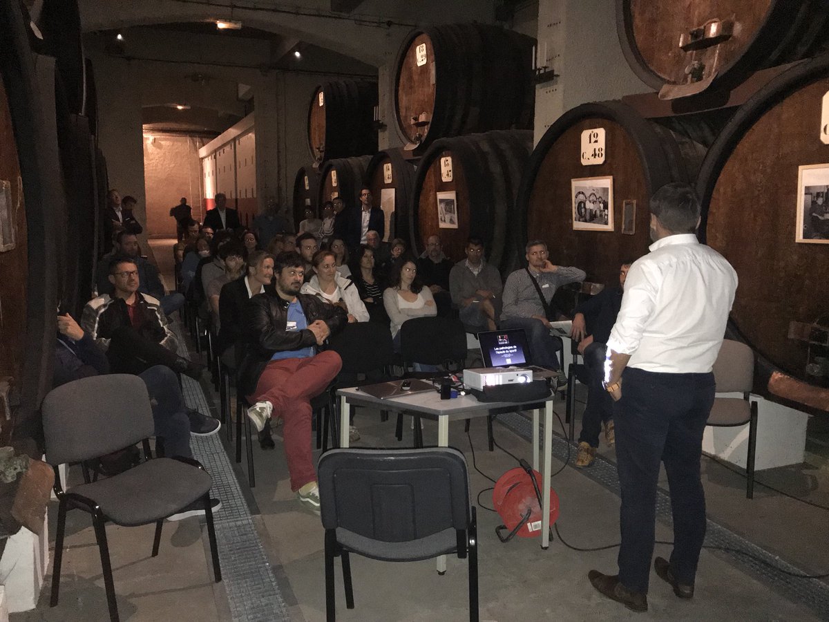 jalbertini84's tweet photo. Soirée thématique pour les kinésithérapeutes du Vaucluse au cellier des Princes à Courthézon : partenariat Caisse d Épargne CEPAC FFMKR 84 https://t.co/PQnmPttSRM
