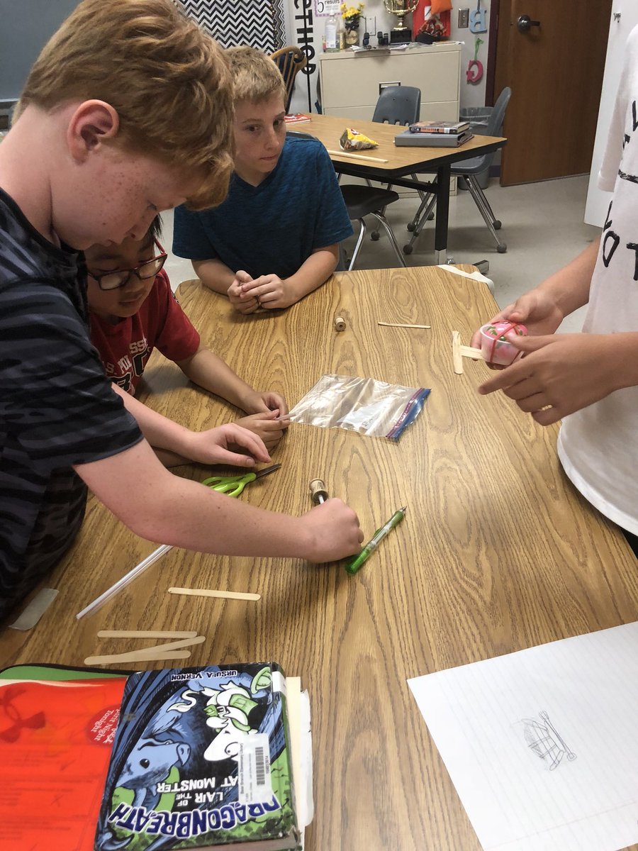 roachell4's tweet photo. Crash test cars...I can see their wheels turning. #fingerscrossed @bearbranchelem https://t.co/SZCaYhPaqA