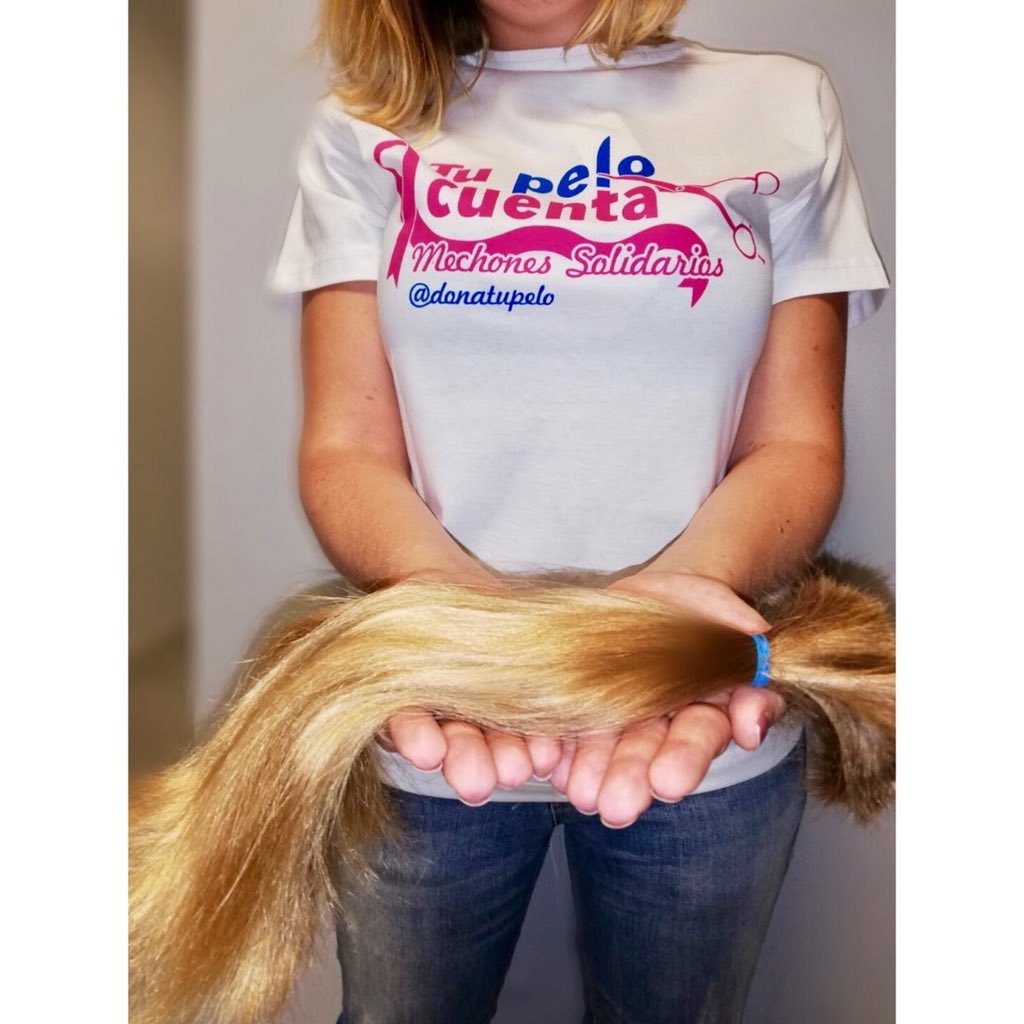 donatupelo's tweet image. Para sacar adelante un proyecto hay que dar ejemplo, por eso nuestra directora de comunicación ha donado por 2ª vez su melena rubia natural 💕
Os recordamos que el pelo rubio como el de @lavecinarubia es el que nos cuesta más trabajo encontrar, y #donarpelazoesdeguapas 💁🏼‍♀️
