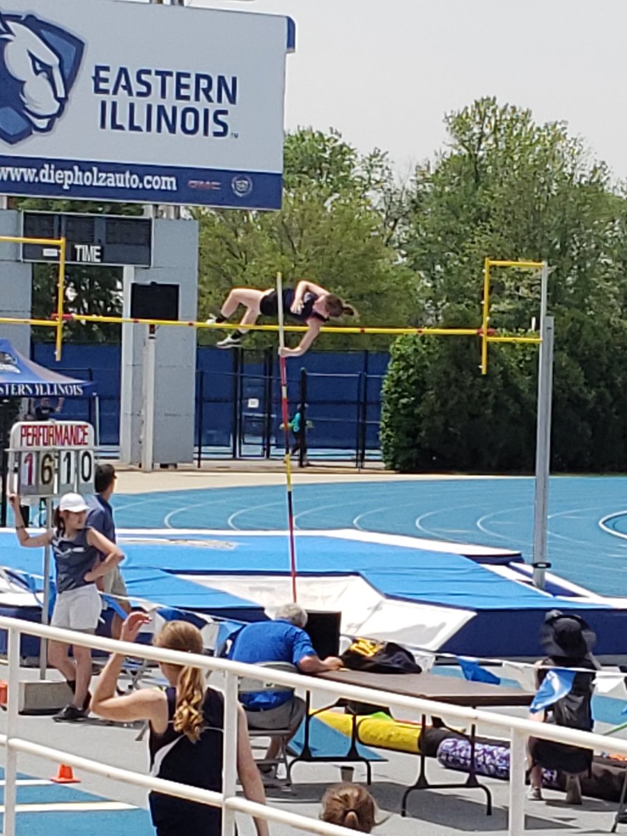 michelle5909's tweet photo. Congrats on making the State Meet Finals @hager2342! Good luck Saturday❤ https://t.co/GkoHBWHYZS