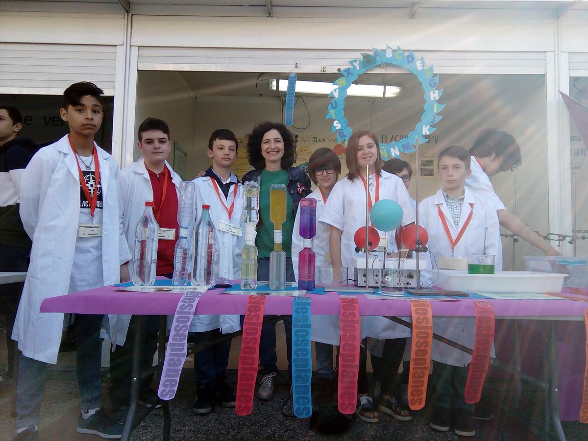 iesjoseplanes's tweet photo. BRAVO por estos JÓVENES DIVULGADORES y su superprofe @mjalmagro2
Ganadores Premio @FundacionSeneca C@ming @UPCTnoticias a los mejores proyectos del Campus de la Ingeniería 2018
Categoría Secundaria, con el proyecto  2ºESO “Taller del Agua” 
#CampusDeLaIngeniería https://t.co/JFR4KDcp4l