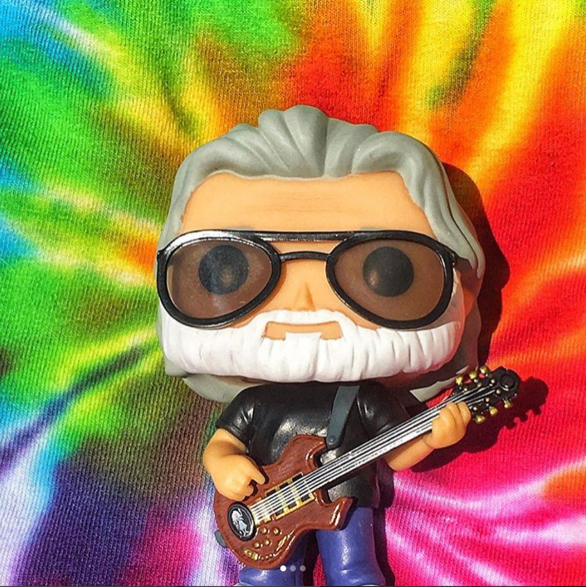 jerrygarcia's tweet photo. Let’s see your @OriginalFunko Jerrys! We’re asking fans to post photos of their Funko Jerry dolls to social media with the hashtag #GarciaFunko for a chance to win swag! https://t.co/v69sZp8SMl https://t.co/ukSNGsOZ1z