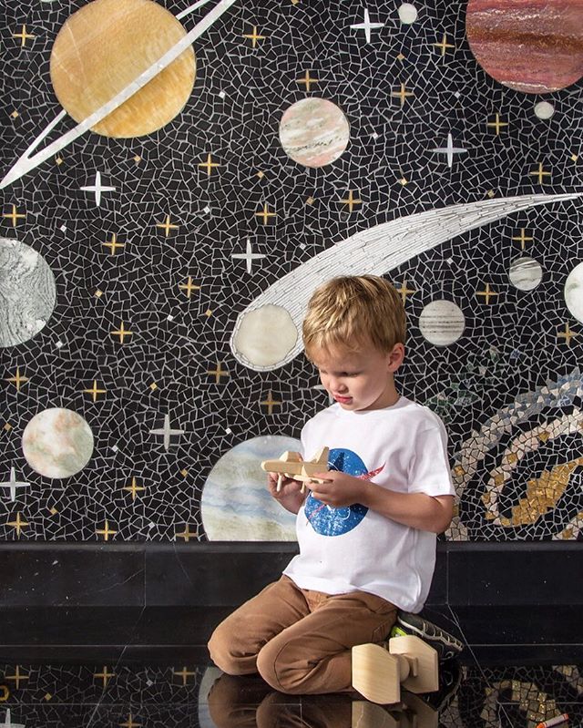 NewRavennaUSA's tweet photo. This #mosaic from #NewRavenna creative director, Cean Irminger, is called "Personal Space" and it's one of the newest additions to her Kiddo collection!
💫✨🌕 #StarWars #stardesign #tiledesign #interiordesign #outerspace #nasa #tileometry #stone #glass #metal #marble https://t.co/ZUs4swq3RQ