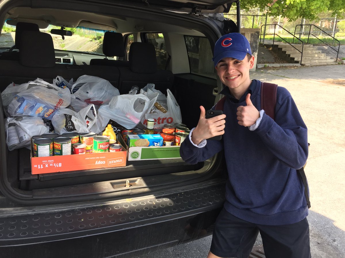 NCCStuco's tweet photo. Thanks so much to everyone that helped support @FoodFight2018‼️ Every item is much appreciated and was successfully delivered to @GleanersFB !🥫 https://t.co/sqV90WMWdS