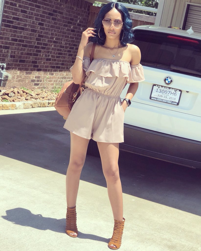 PrincessXenaaa's tweet photo. โข Employed
โข ฮฮ Spring 18
โข Graduated Magna Cum Laude
โข Got my 1st apartment
โข Starting Physical Therapy School Summer 19
โข Model
โข Single & Living My Best Life ๐
#SingleDeltaTwitter #GetYouOne https://t.co/OEWdV8IZ0K
