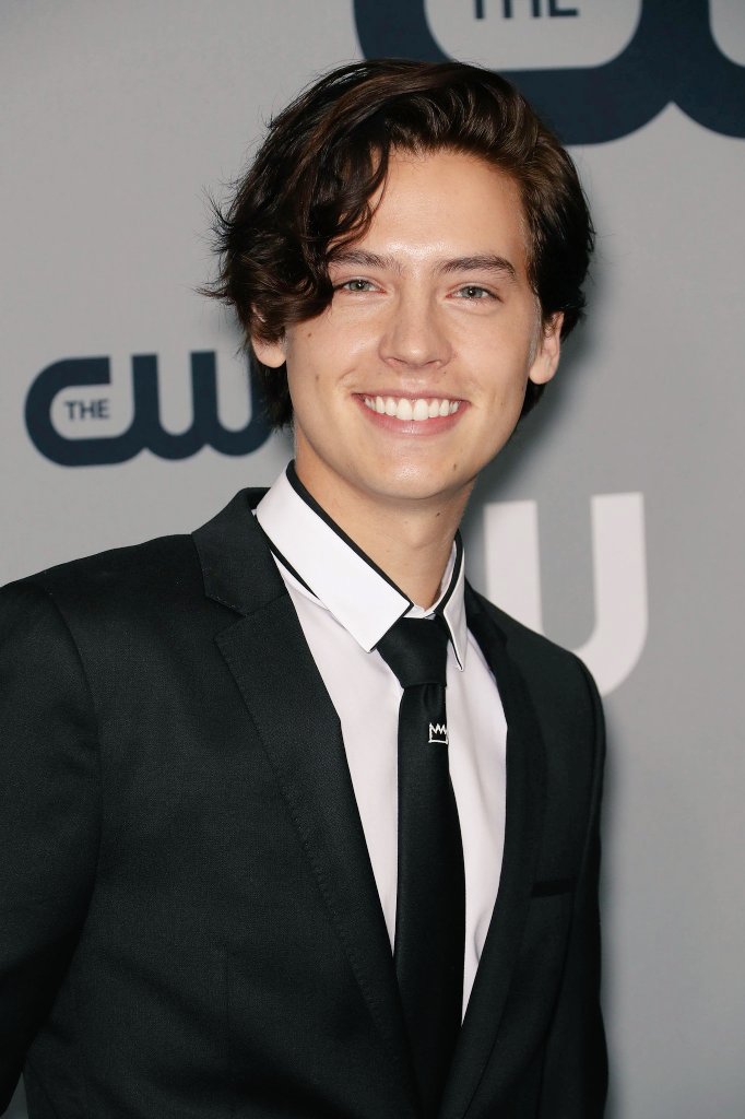 sprousetwinsph's tweet photo. Cole Sprouse at #CWUpfront https://t.co/vj296Dde9W