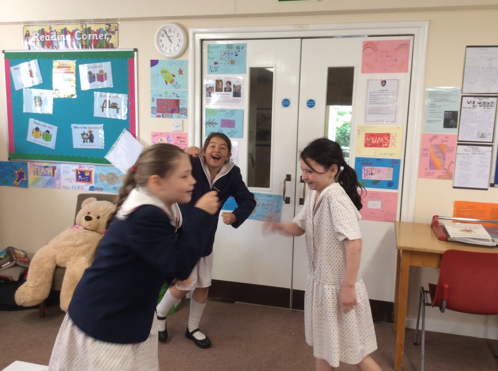THSch_Junior's tweet photo. Year 4 love revising English grammar! β₯οΈ4L took part in a carousel of activities this morning to refresh their grammar knowledge, working together in teams! #thenglish #grammarrevision #year4 https://t.co/KuM68ts6RA