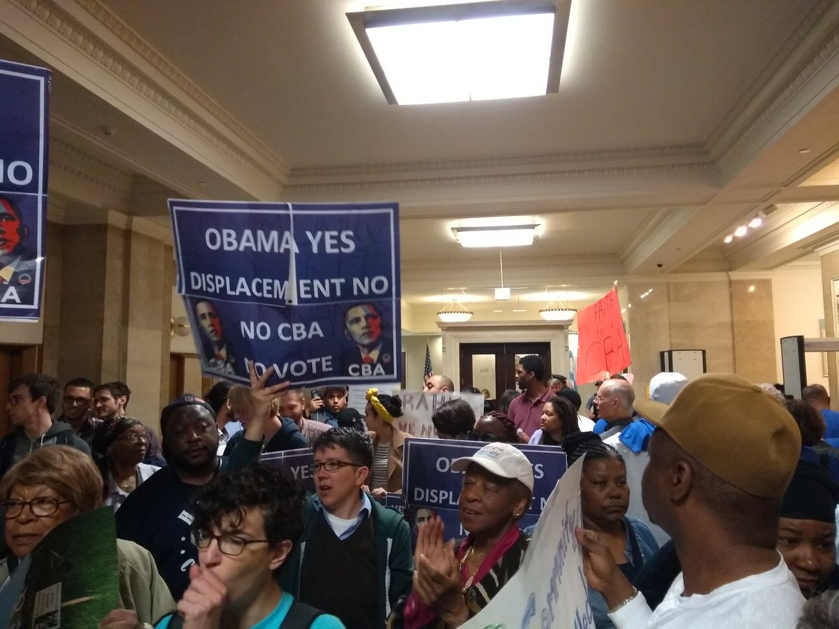 ChgoCivilRights's tweet image. Chanting &quot;No CBA, No Vote&quot; at jam packed City Hall with @ObamaCBA #ObamaCBA #GetItInWriting