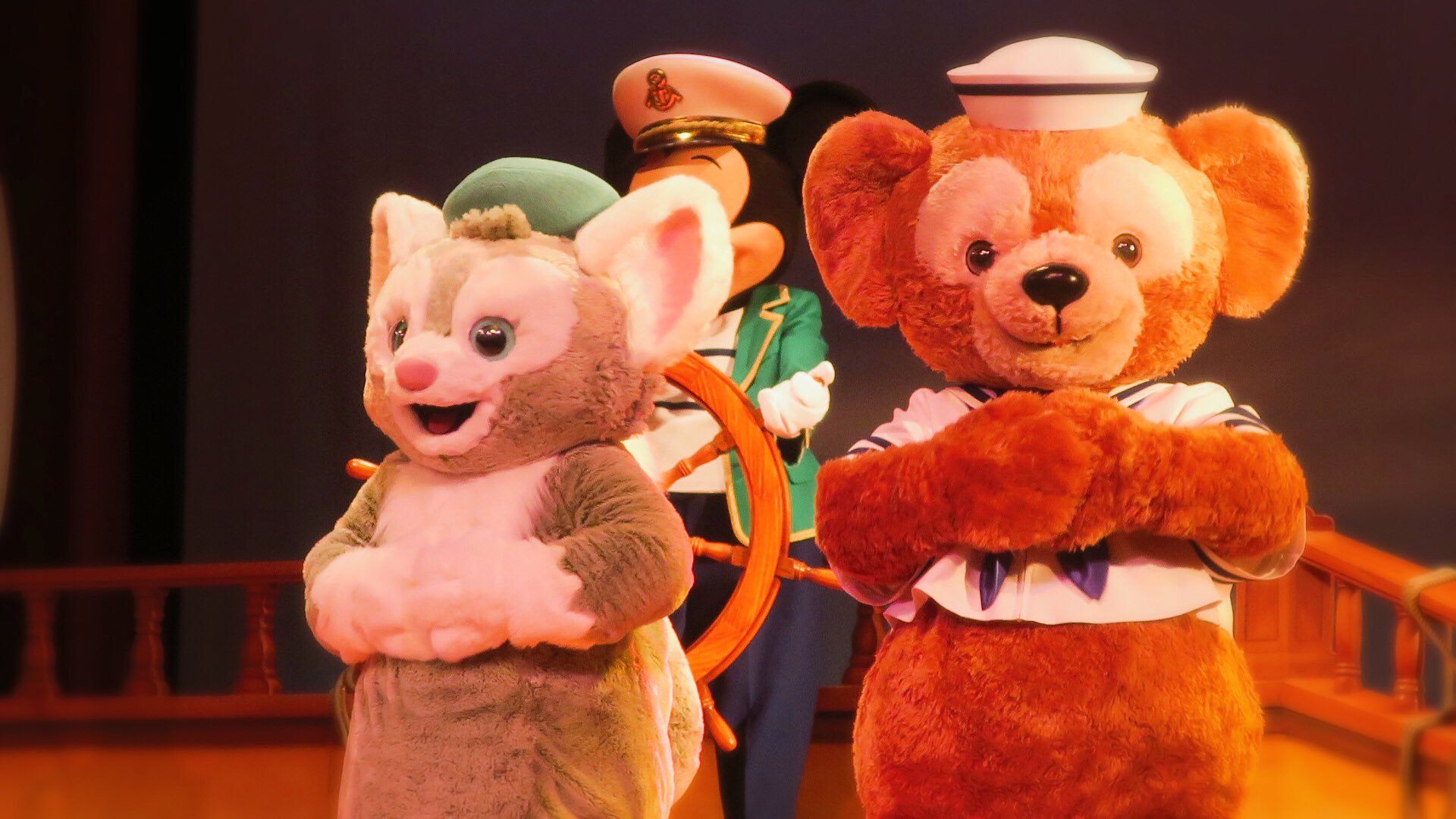 ナチュラルポイントきぃ ディズニーの思い出 ショー見ながら食べるとこでダッフィー パステル衣装みんな可愛い ゴミ箱で好きなデザイン アリエルのとこのやつ 東京ディズニーシー 東京ディズニーリゾート 東京ディズニーリゾート35周年