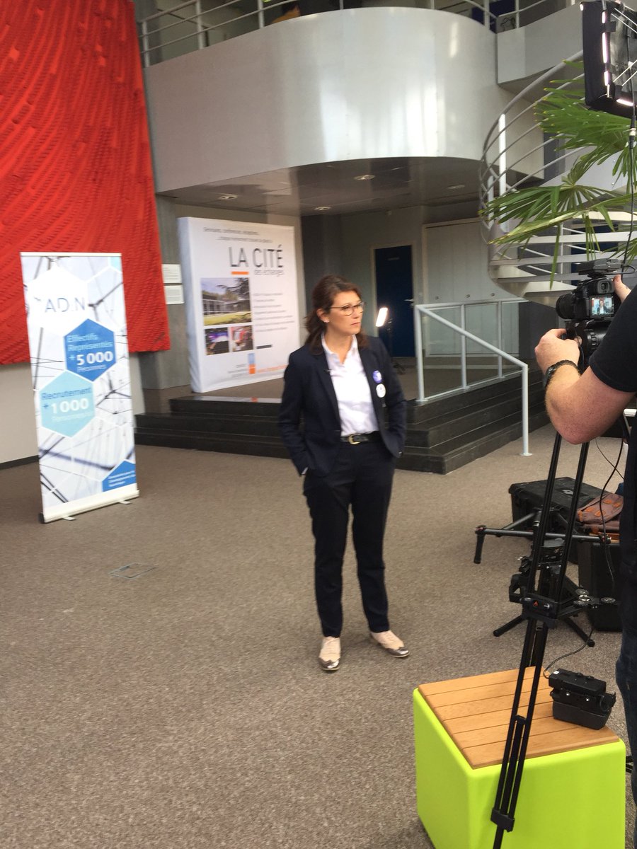 Témoignage de partenaire clé de l’écosystème #AD2N - Valérie Alves - @poleemploi_HDF #emploi