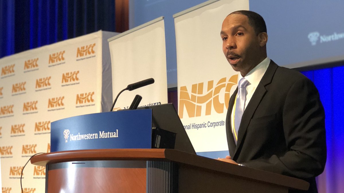 SloaneLucas's tweet photo. @CrackerBarrel ‘s Terry Deas kicks off the first panel of the day at the @NHCCorg annual #NHCCSummit Congratulations to Terry for being named the newest NHCC Chairman of the Board. Great job representing our company and for being a champion of D&I both internally and externally. https://t.co/JLgWNNE70H