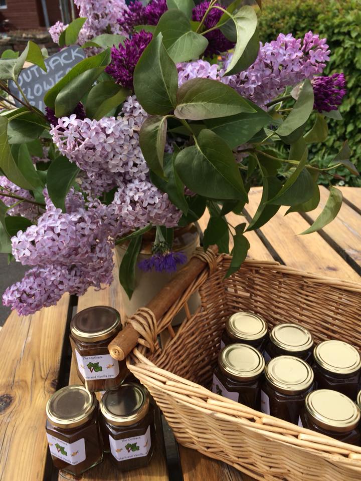 ElsieWhiteley's tweet photo. So today not only can you buy @LoveBread_  organic loaves but also jam from @OutbackGardenHX to go with it! It will taste even better knowing that by buying this produce you support social enterprise in Calderdale. #supportsocent #EWIC https://t.co/eOGhGTjyeo