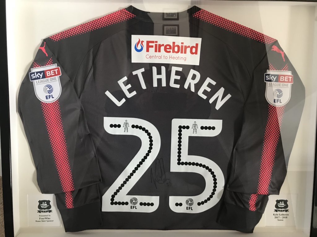 An honour to be presented with this <a href="/LethK/">Kyle Letheren</a> signed shirt by @Only1Argyle today. This will take pride of place in our office. We are excited to be working with them next season. #pafc #Plymouth #Devon #football #EFL #voom #GreenArmy
