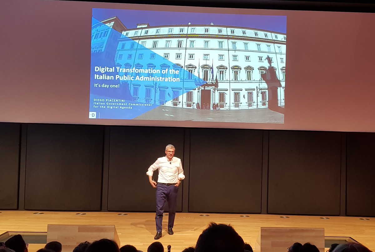 diegorizzi's tweet photo. Diego Piacentini @diegopia on Vodafone stage! @ITdigitalteam https://t.co/J8ZeUgy8TR