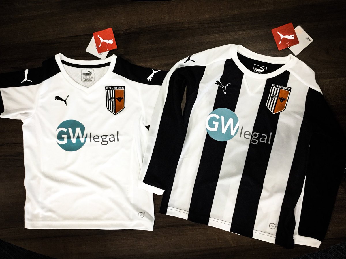 We are delighted to be able to sponsor and support a local #Merseyside team - the West Kirby Utd  Panthers u7s #football team 🥅 ⚽️ How great are their home and away kits?! <a href="/RichEspley/">Rich Espley</a> @OfficialWKUTD <a href="/WKPanthers/">West Kirby Panthers</a>