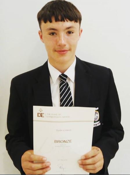 DerbyMoorDofE's tweet photo. Huge well done to Taylor on completing his Silver #DofE Award! From all @DerbyMoorDofE #dukeofedinburghaward @DofECentral #togetherwesucceed https://t.co/zs5IKTBbZT