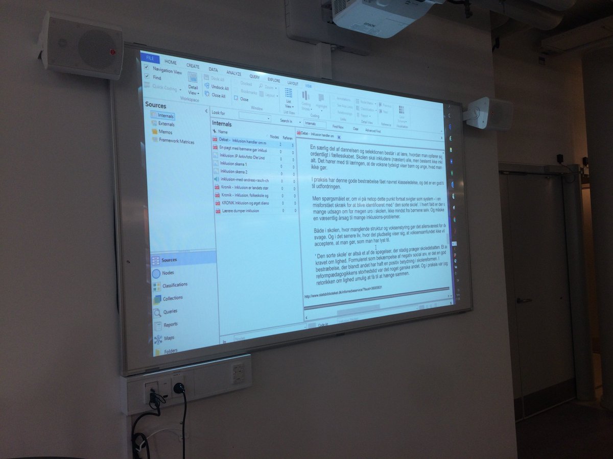 AULibrarian's tweet photo. Dagens opgave var tre timers intro til NVivo11. Dagens spørgsmål var, hvorfor vi ikke "sælger" NVivo lige så ivrigt som Endnote. Jeg gør hermed mit! #digitalhumanities #Emdrup https://t.co/Gu9Z4qhJVm