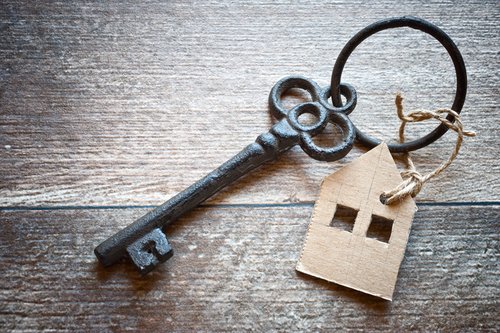 TRE_AustinTX's tweet photo. Looking for an agent to help sell your home? Travis Real Estate is built on a foundation of trust, loyalty and dependability. https://t.co/WvE1LoInCX