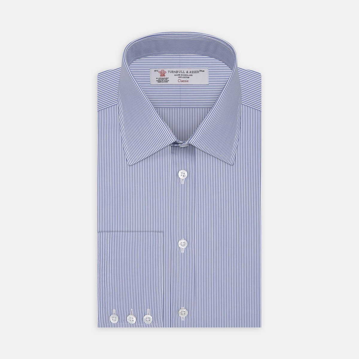 meritordesign's tweet photo. Three examples f what I consider the greatest (still perfectly reasonably priced) shirts that are able to see a man move effortlessly through the business day, lunch, dinner, travel and whatever else the day throws at him. All by Turnbull &amp; Asser. London or New York. https://t.co/qEGslnJJaX