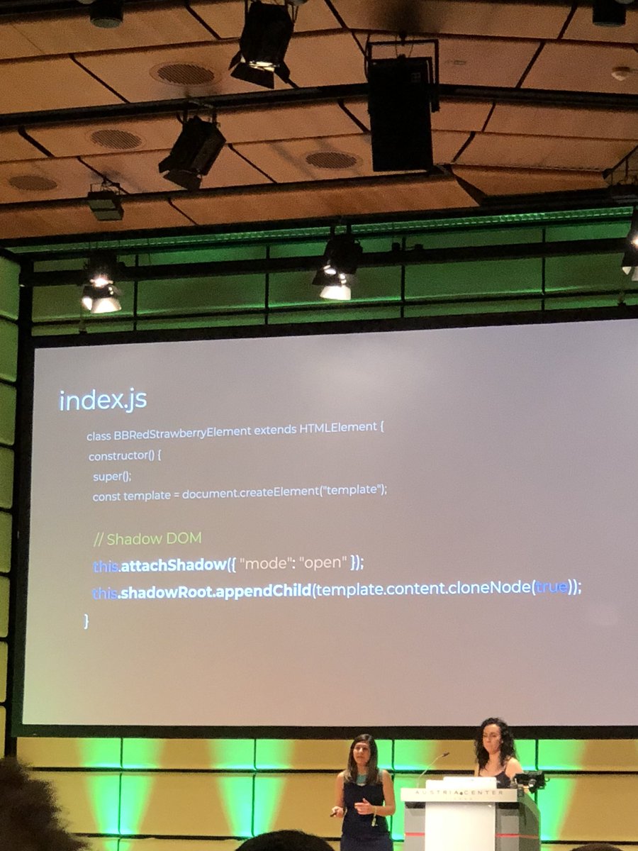 TIKORIYAA's tweet image. These ladies r kicking ass today on one of the stages at @WeAreDevs. Another amazing day @WeAreDevs ^^ Many geeky keynotes with code  examples 👩🏽‍💻👩🏽‍💻#WeAreDevs2018 #weAreNerds #girlsInCode