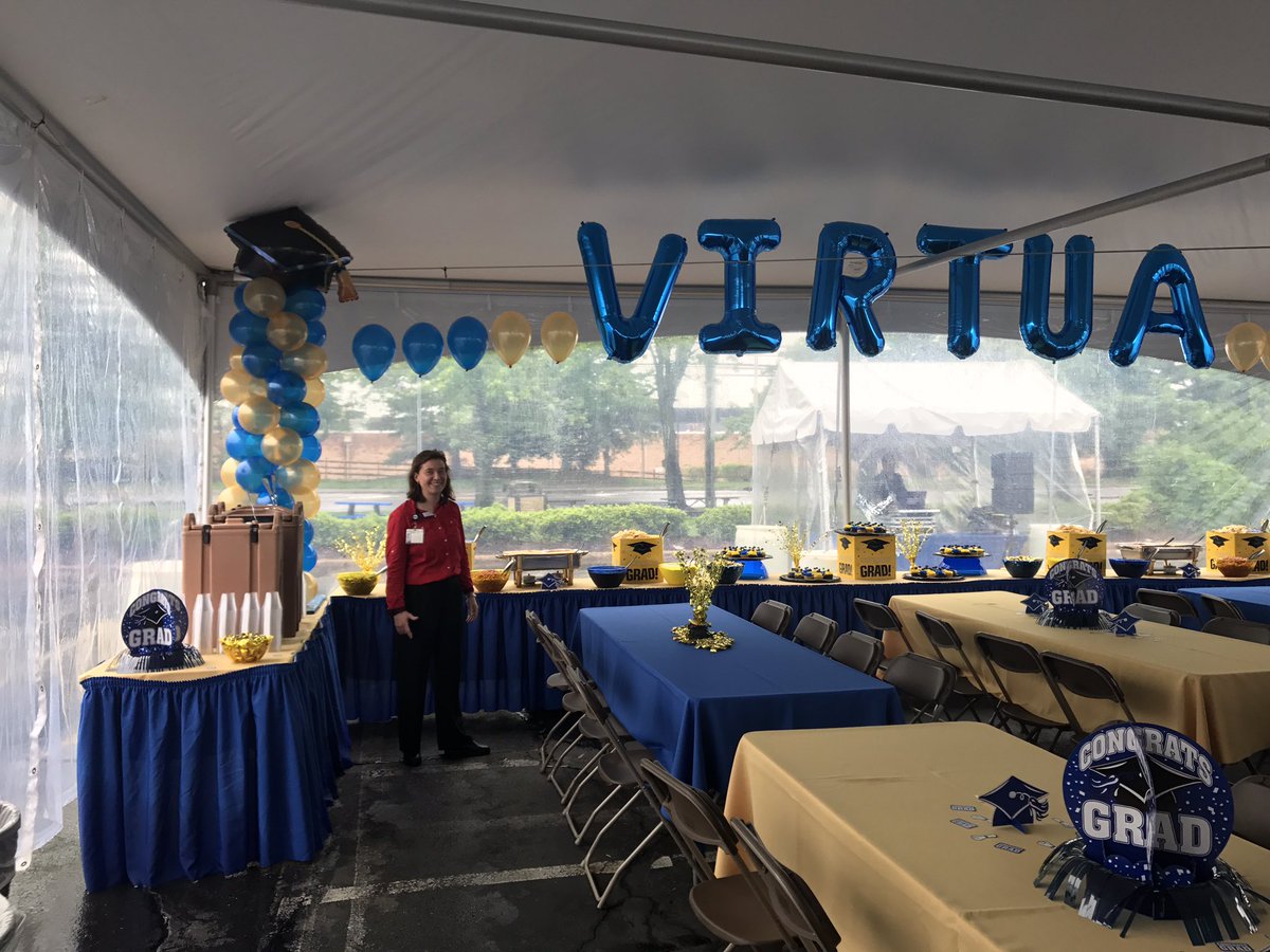 lferleelee's tweet photo. Hey @VirtuaHealth -Come over to Marlton's Graduation Employee Recognition Party-recognizing all our life long learners! #VirtuaMarlton https://t.co/uHzOfKUceb