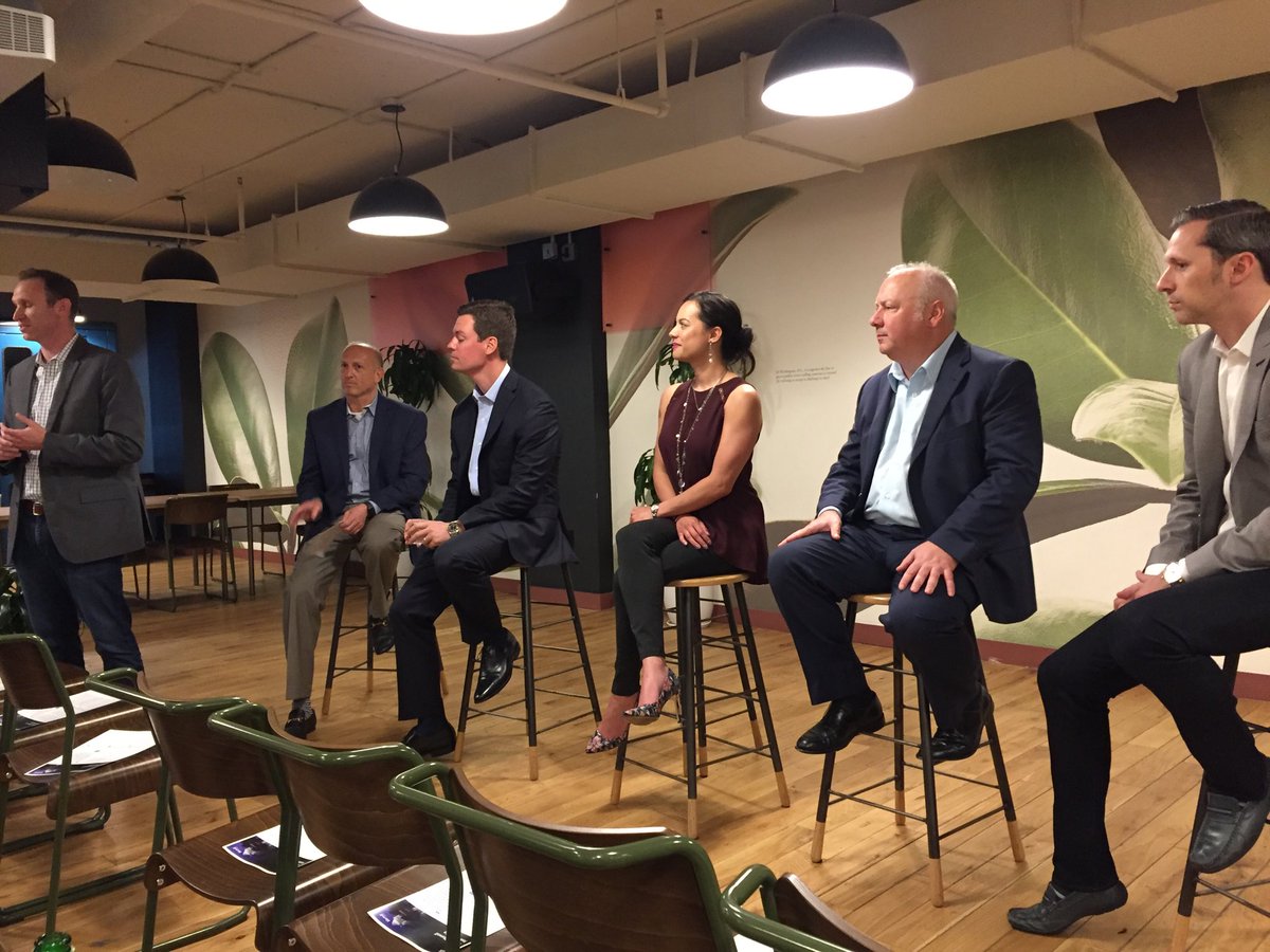 ChrisConroy's tweet photo. Great discussion and insights by Jennifer Hoover #innovateDHS and Neil Bonner @TSA during the IBM with Bluewolf dX event! @MapAnything @innovateDHS @bencoit @SchlicksupE @ericberridge https://t.co/6YsM0zWg9n