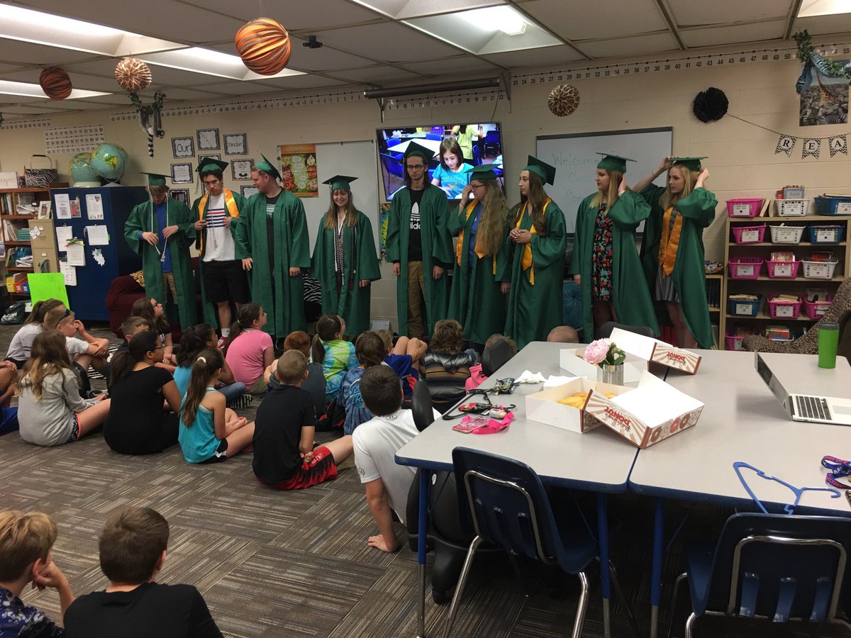 ELCougars's tweet photo. We welcomed @DHS_Panthers graduates that spent their elementary days at El Paso! Congratulations! We know you will do great things!!! https://t.co/mDEAJqkAjZ