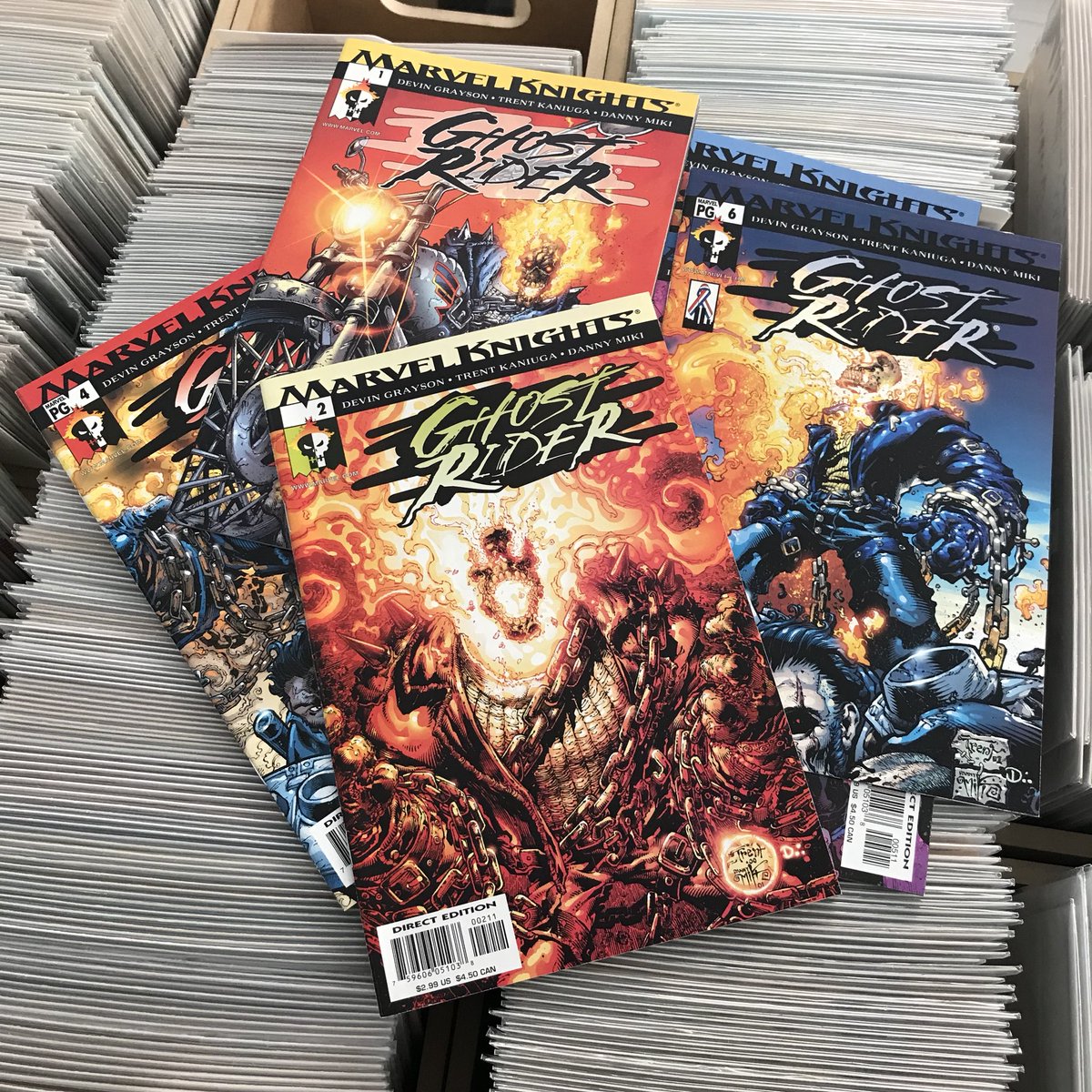 redflackcomics's tweet photo. En la tienda: Ghost Rider Limited Series 1-6 (Marvel, 2001)
#comic #comics #redflack #redflackcomics #GhostRider #LimitedSeries #DavidGrayson #TrentKaniuga #DannyMiki #FlamingSkulls #Sulls #Marvel #2001 https://t.co/2MieLiTwi6