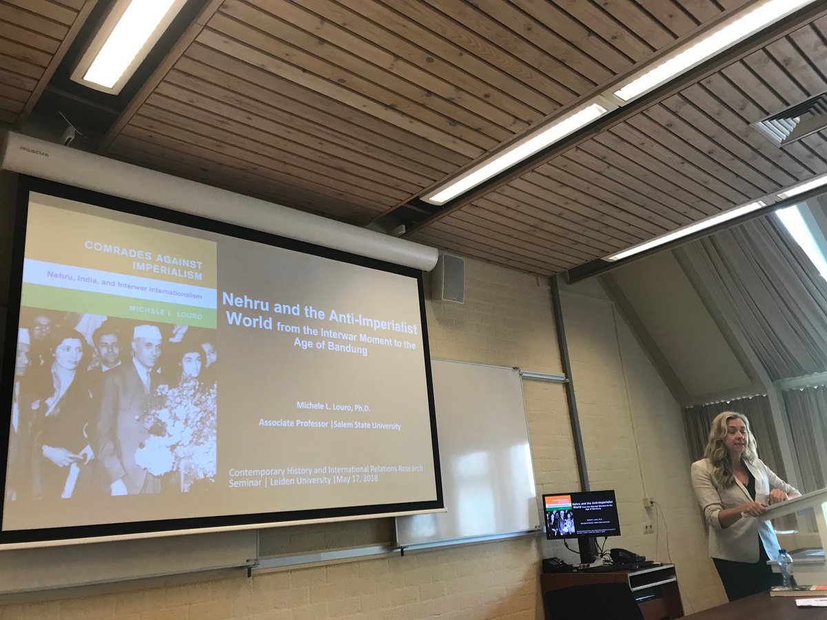 AM_OMalley's tweet photo. Our Contemporary History and International Relations Research Seminar #CHIRRS at @UniLeiden this afternoon with Michelle Louro from @SalemStateArts https://t.co/N3HVU7mxfX