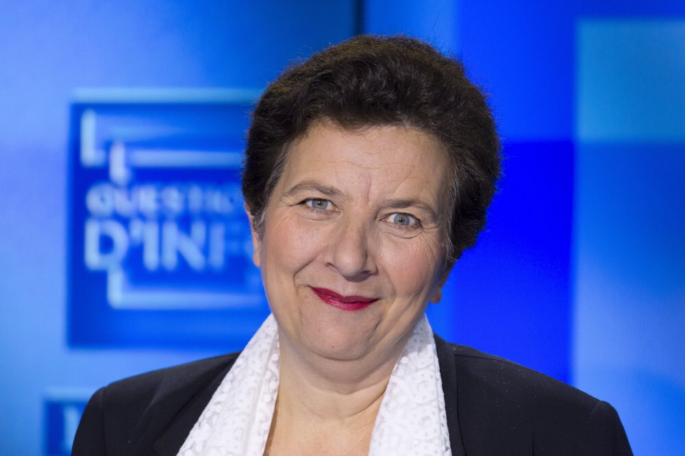 frhaz's tweet photo. A 20h30 @VidalFrederique, la ministre de @sup_recherche invitée de #QuestionsDInfo sur @LCP en partenariat avec @LePoint et @afpfr cc @frolandlevy @FredDumoulin https://t.co/4ik16ZpQKV