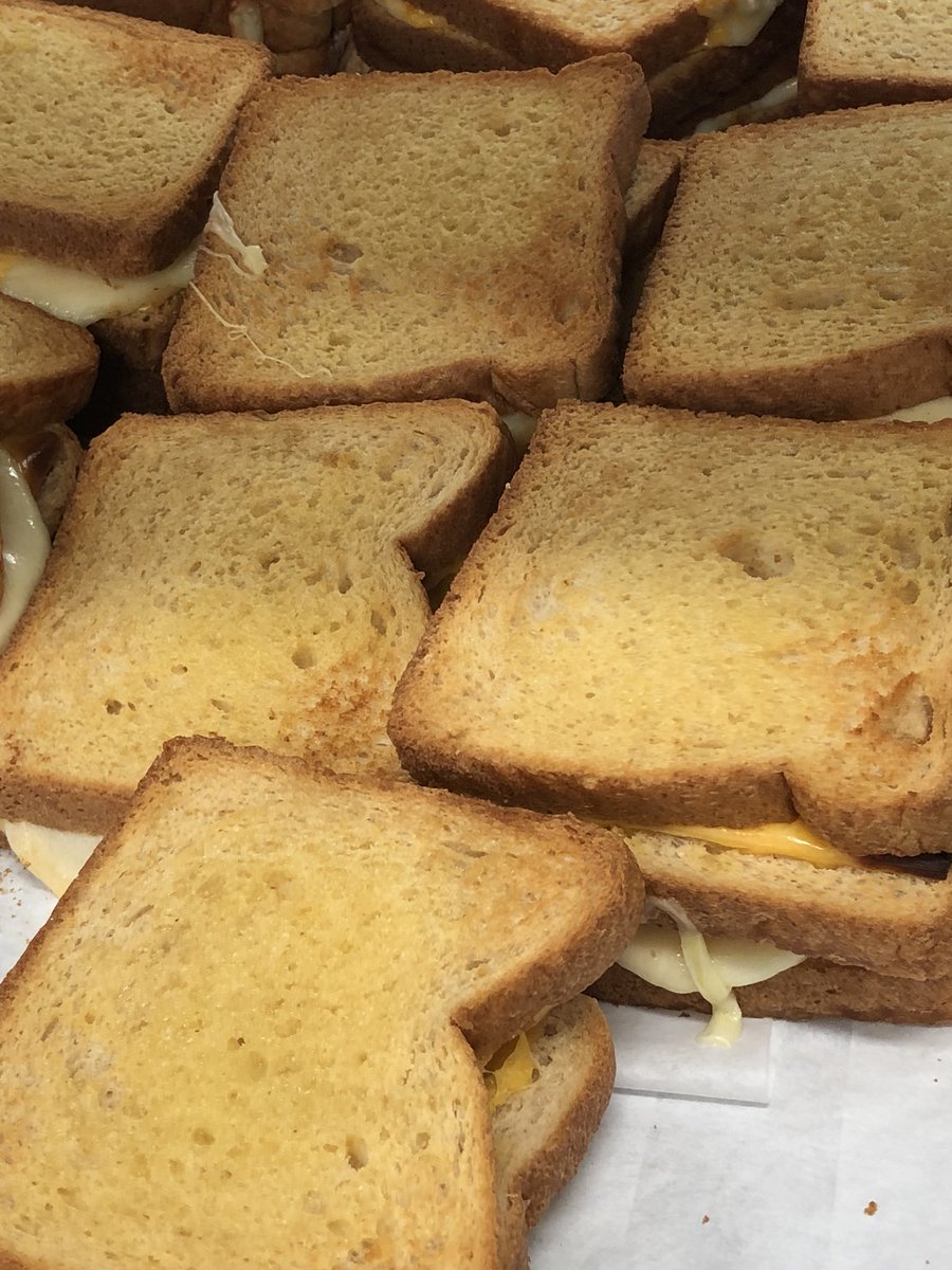 Principal4GT's tweet photo. #ProudPrincipalMoment about the academic, social, emotional, and nutritional value of what we provide our students @BrickellAcademy #ScratchCookingMatters https://t.co/qgsxXT49dB