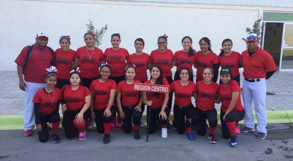 Davidhdzniurk's tweet image. Hoy en #Torreón el equipo de #Softball de la Preparatoria “Ladislao Farias” inicia su participación en el Estatal de #CONADEMS al enfrentar al #CBTA a las 11am en la Unidad Deprotiva! Éxito a las chicas! 🐺⚾️ #Jueves