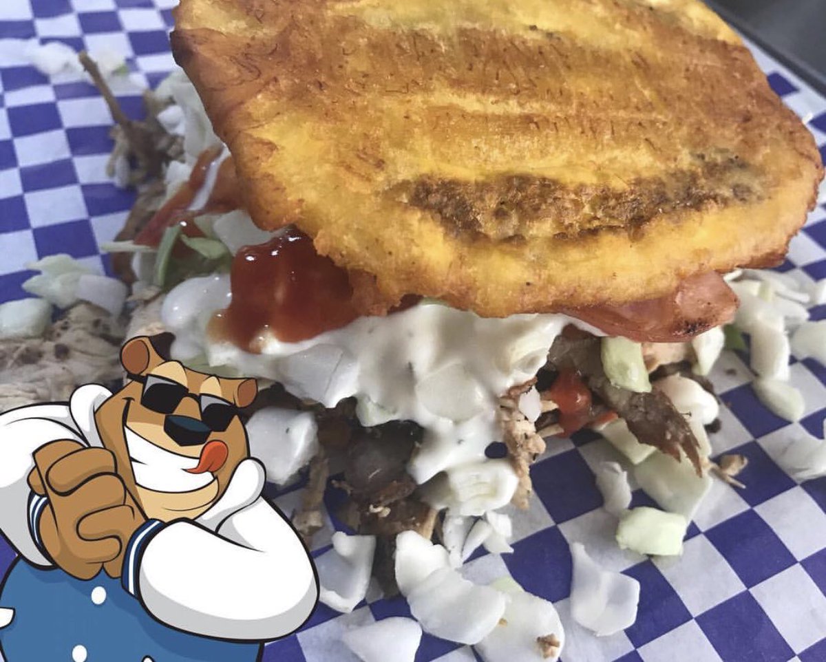 Arepa901's tweet image. We’ll be open at UT Health Science Center from 11am to 2pm!! 🚌🐻🍴so come and try our extra delicious #Patacon TODAY !! ☝🏻🇻🇪 #arepa901 #choose901
📍 910 Madison Ave. Memphis, TN  38103
United States