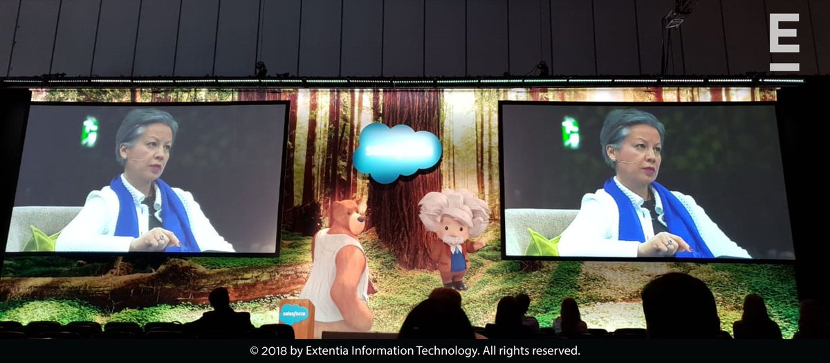 Extentia_Cloud's tweet photo. Live from the #Salesforce World Tour, London – a super thrilling #DreamPitch with 3 contestants and celebrity judges, with an astounding 100K GBP to be won! Attending the #SalesforceWT? Meet @BMoothedan now! https://t.co/Gu1cvclKTK