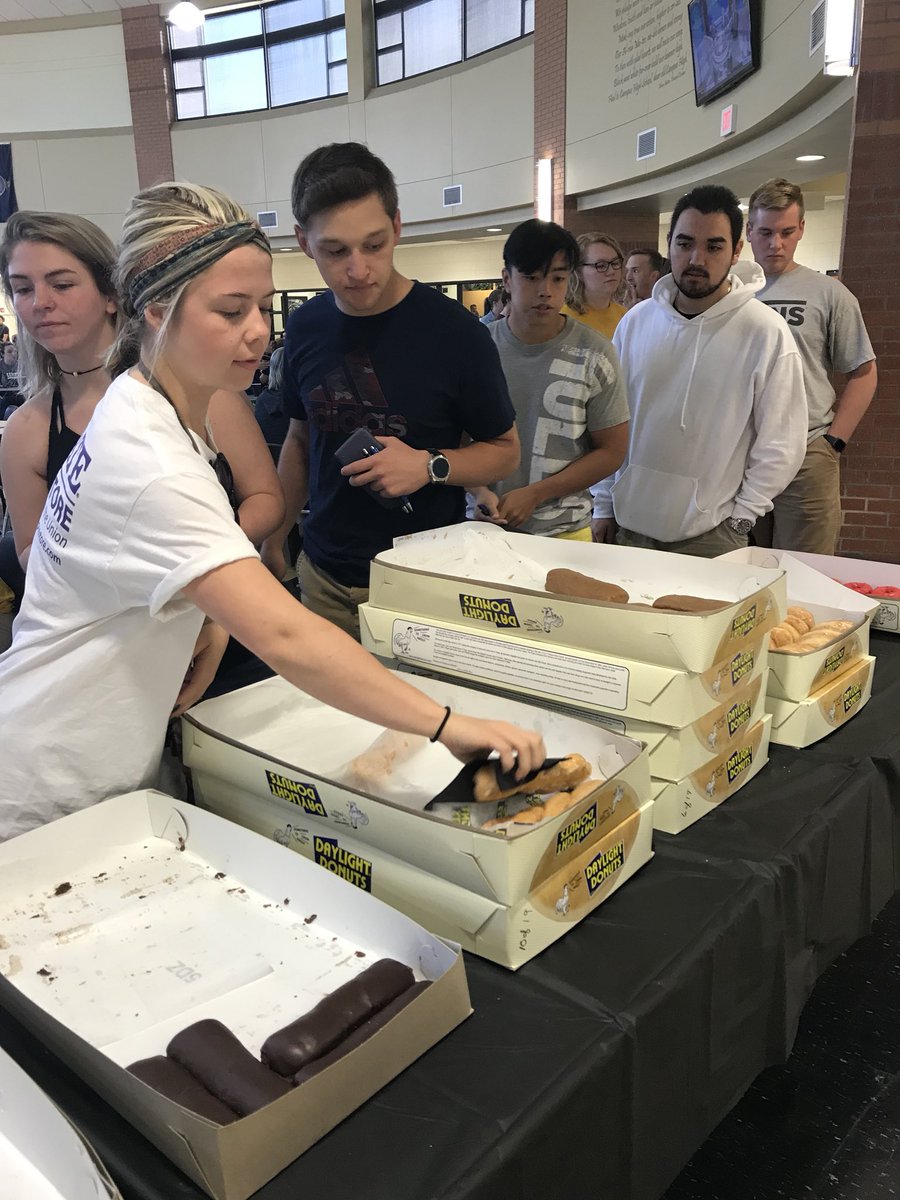 Colts2018's tweet photo. Senior Breakfast 3 https://t.co/tAnMGiyfyi