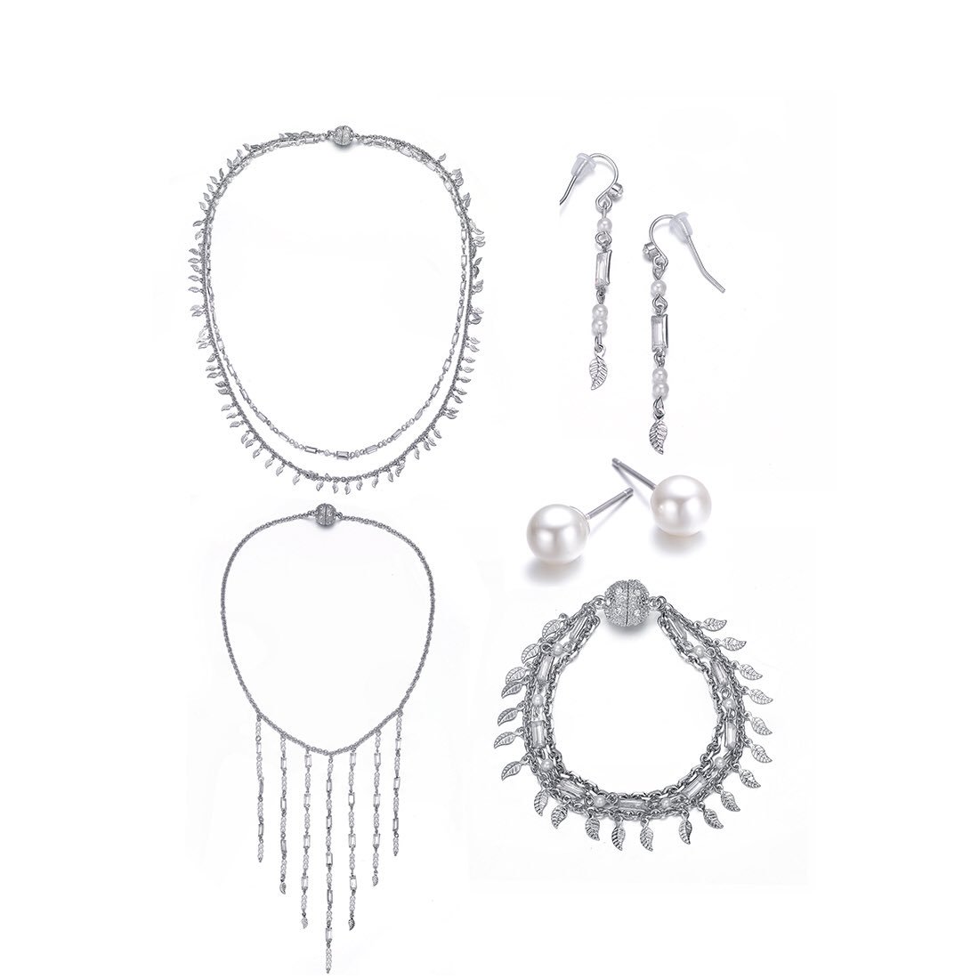 JewelstoJet's tweet photo. Radha Collection is great for everyday wear. Use code: “MON35” for 35% off.
#jewelstojet #radha #magnaclasp #magneticjewelry #howdoyoubling #fashionaccesories #necklaceset #jewelryaccessories #jewelrygram #instajewelry #datenight #everydaystyle #findyourshine #howdoyoubling https://t.co/DibyVvCutR