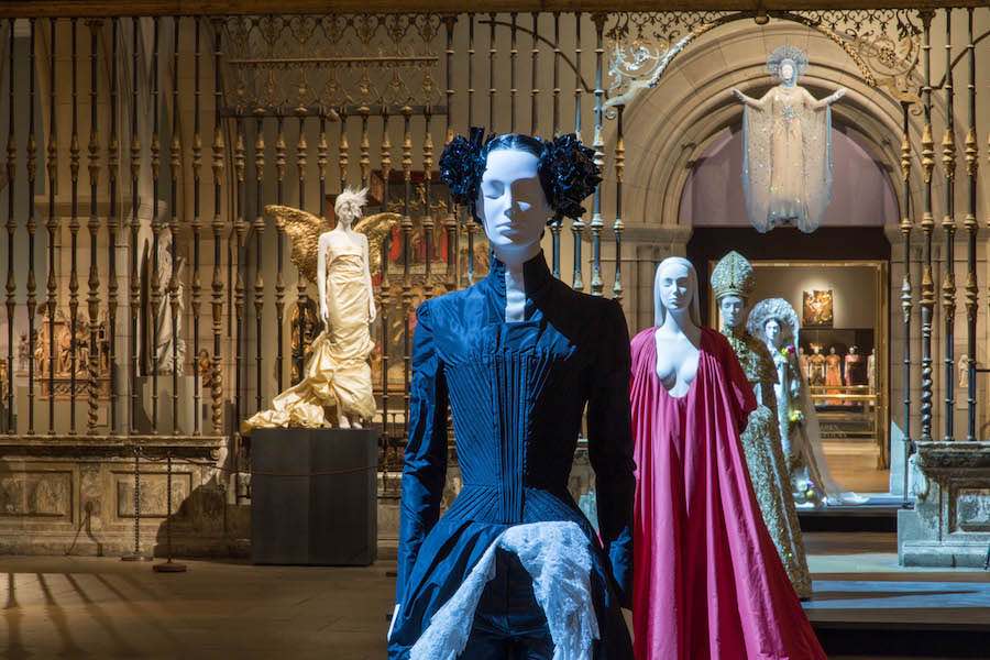 archipanic's tweet photo. Papal robes from the Vatican and designs by Alexander McQueen, Versace, Yves Saint Laurent and more… The #HeavenlyBodies exhibition at the @metmuseum features a dialogue between fashion and masterworks of medieval art, architecture and crafts.

https://t.co/rjA27QPFiM https://t.co/uI2ipGutbK